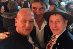 Schauspieler Tom Barcal mit Michael Weber und "Schäfer" Heinrich